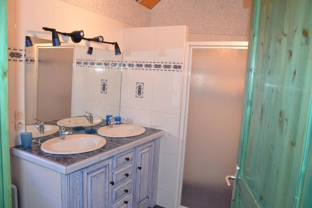 12 Places A 5 Mn St Lary Chalet *